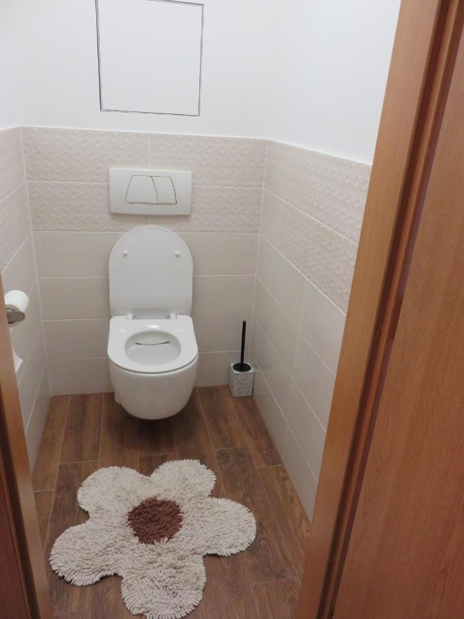 Ferienwohnung Mymara , Apartman Ivadella Bešeňová Exterior foto